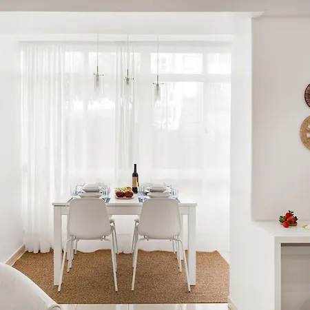 Luz & Mar At Coastal Apartmán *